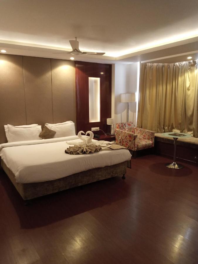 Hotel 5 Flowers Ananta Elite Kota  Eksteriør billede
