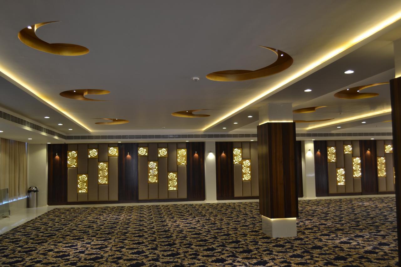 Hotel 5 Flowers Ananta Elite Kota  Eksteriør billede